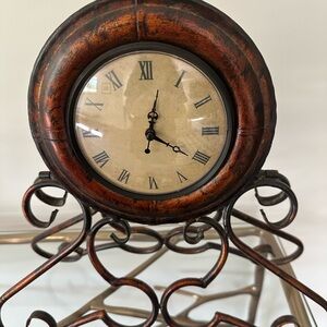 Designer Vintage-Style Clock